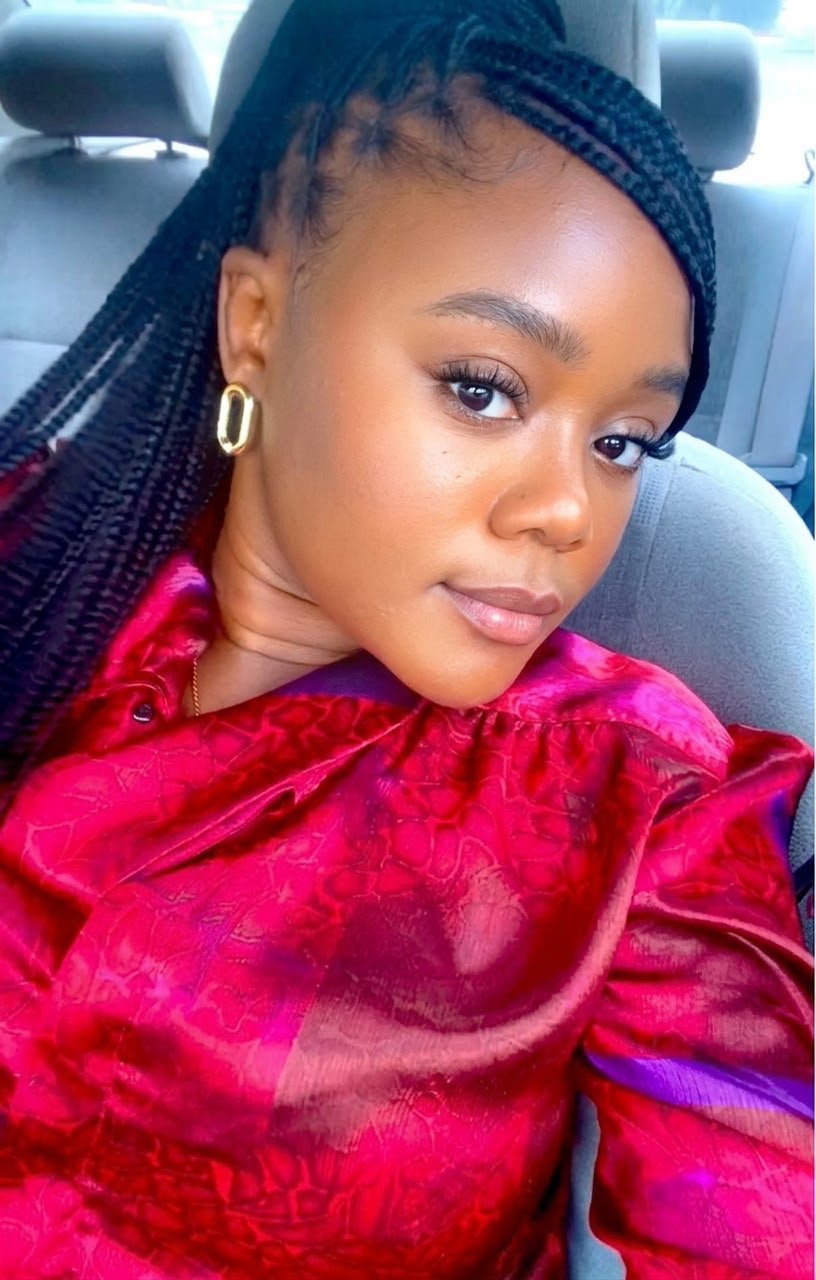 Olaedora makeup artist